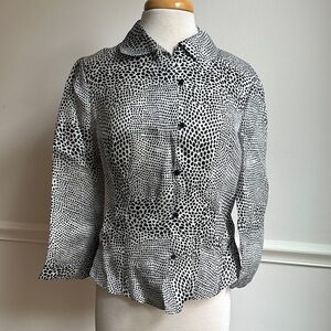 Jones New York Dressy animal Print blouse black white taffeta size 10 EUC